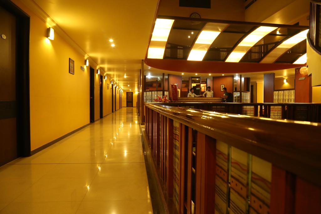Hotel Metropolis Hubli Exterior foto